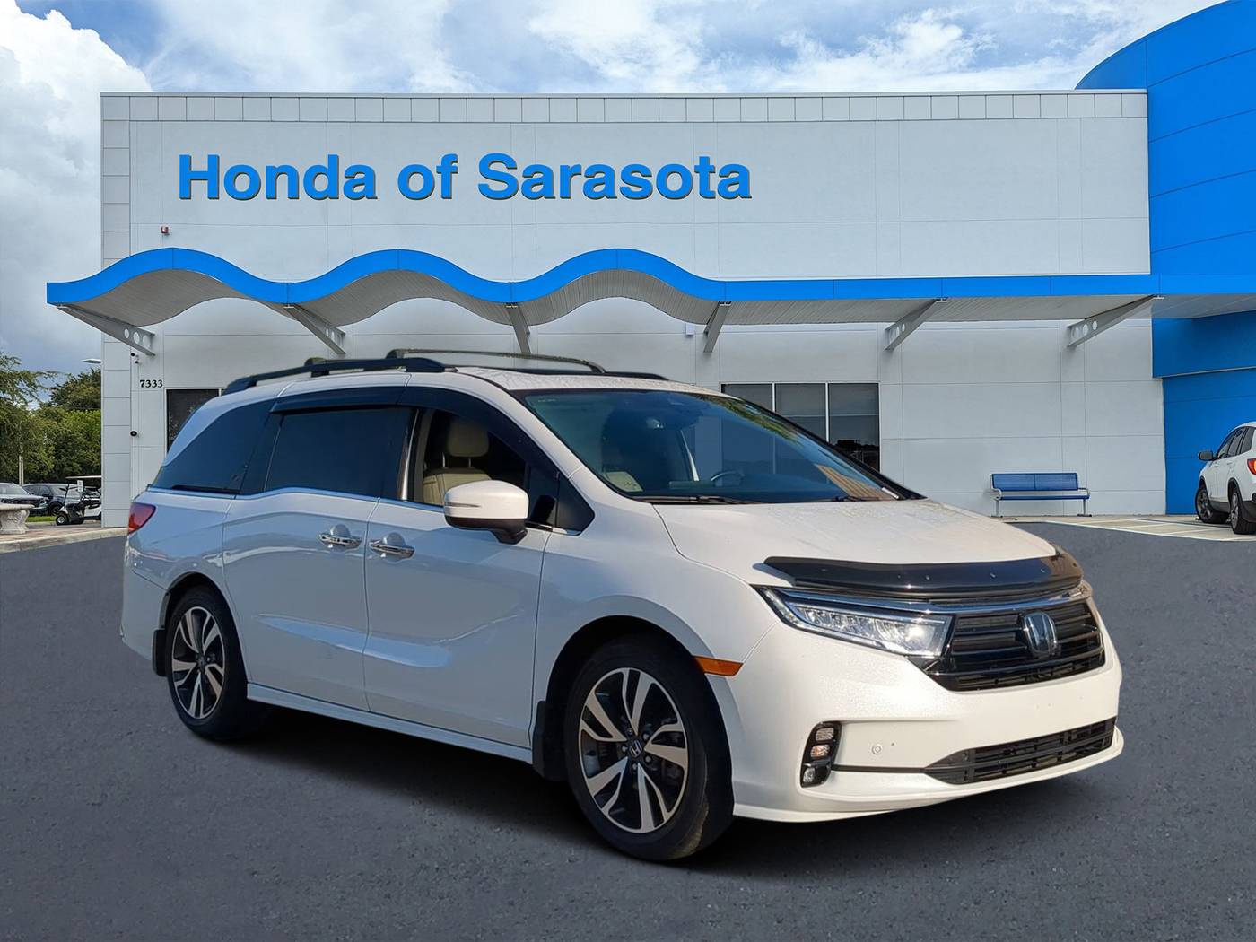 2022 Honda Odyssey Touring — Minivan — 52,500 mi — Sarasota, FL