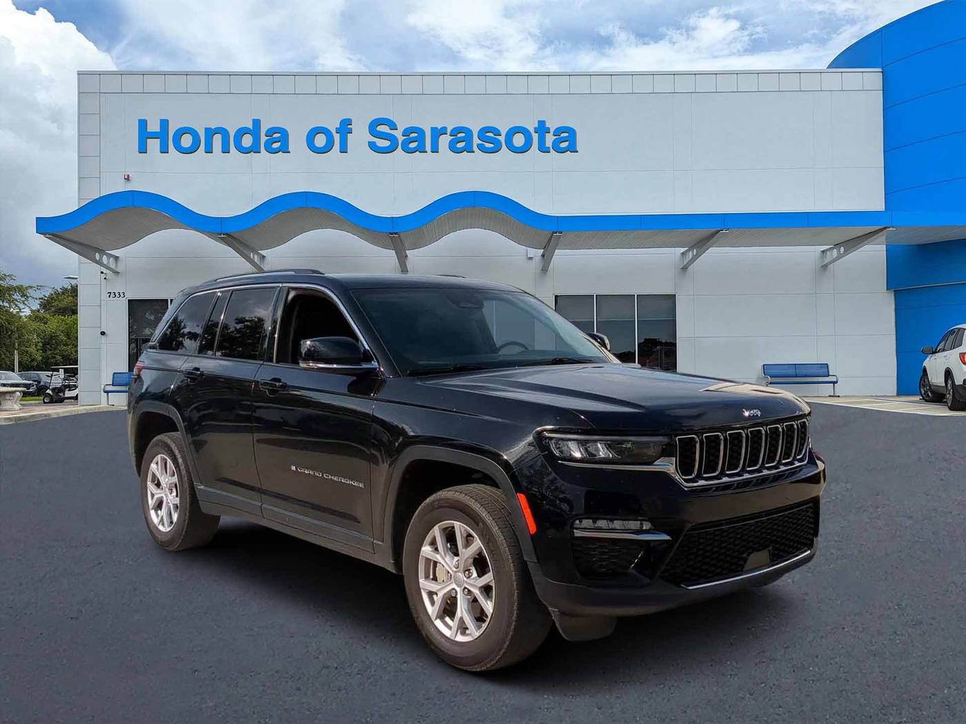 2022 Jeep Grand Cherokee Limited — SUV — 36,730 mi — Sarasota, FL