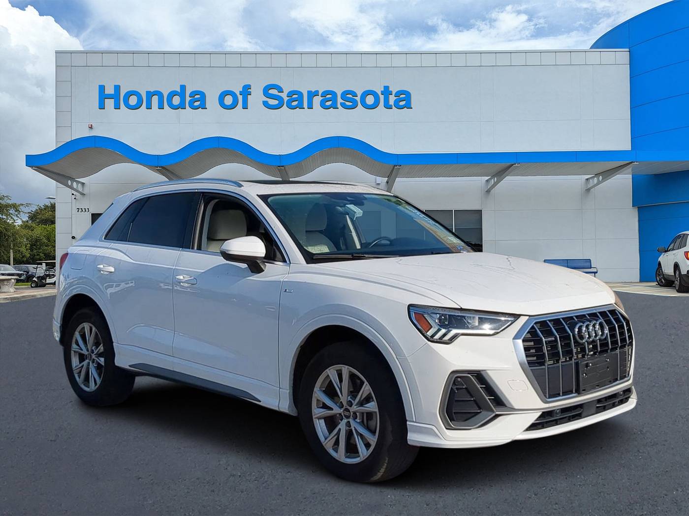 2023 Audi Q3 S line Premium — SUV — 33,352 mi — Sarasota, FL