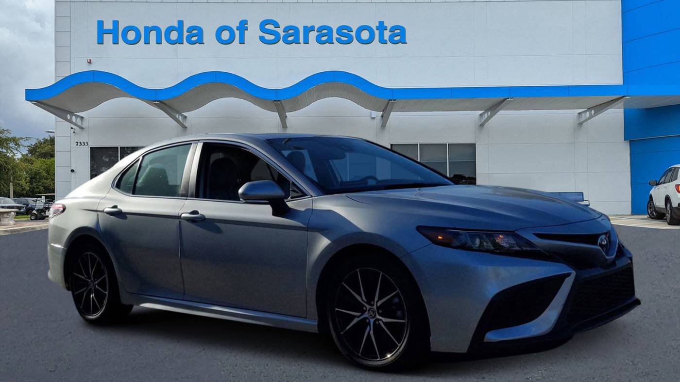 2021 Toyota Camry SE — Sedan — 52,411 mi — Sarasota, FL