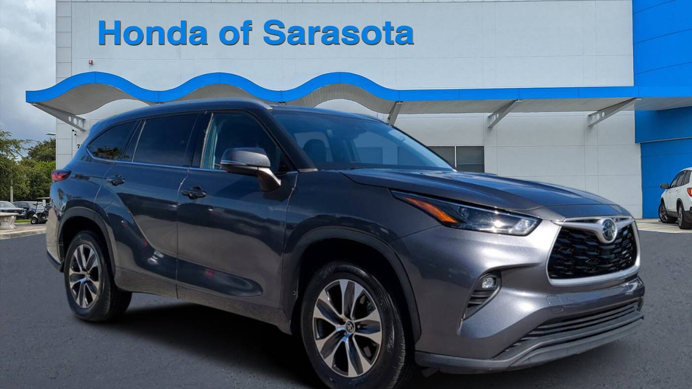 2022 Toyota Highlander XLE — SUV — 66,084 mi — Sarasota, FL