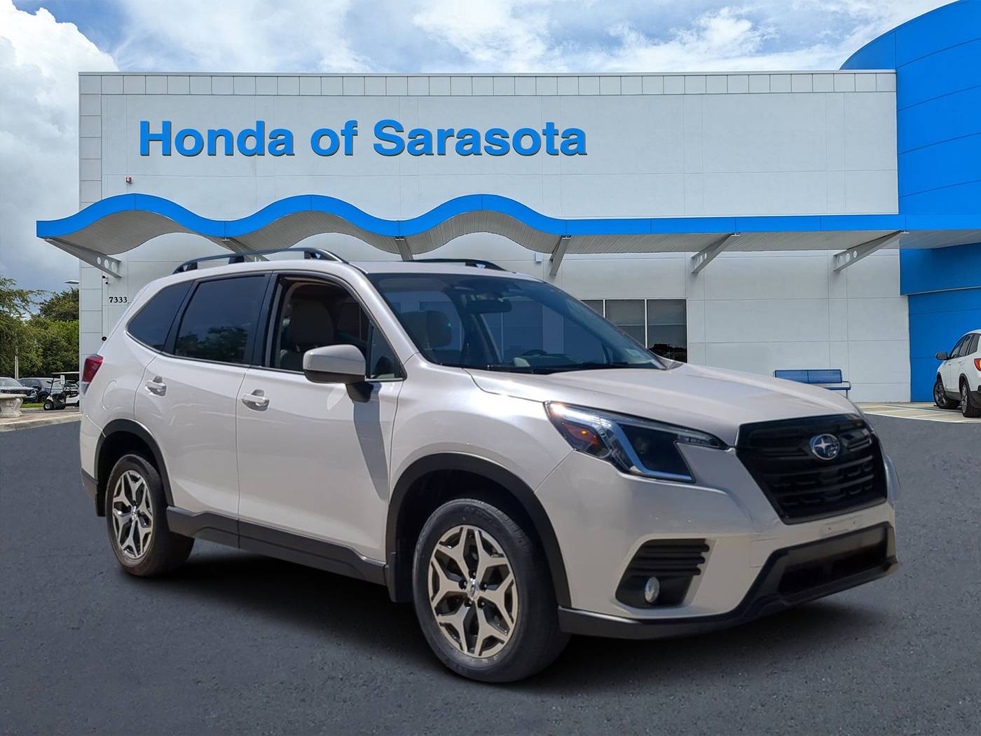 2023 Subaru Forester Premium — SUV — 28,500 mi — Sarasota, FL