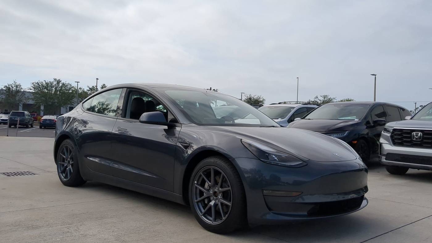 2022 Tesla Model 3 Long Range — Sedan — 27,000 mi — Sarasota, FL