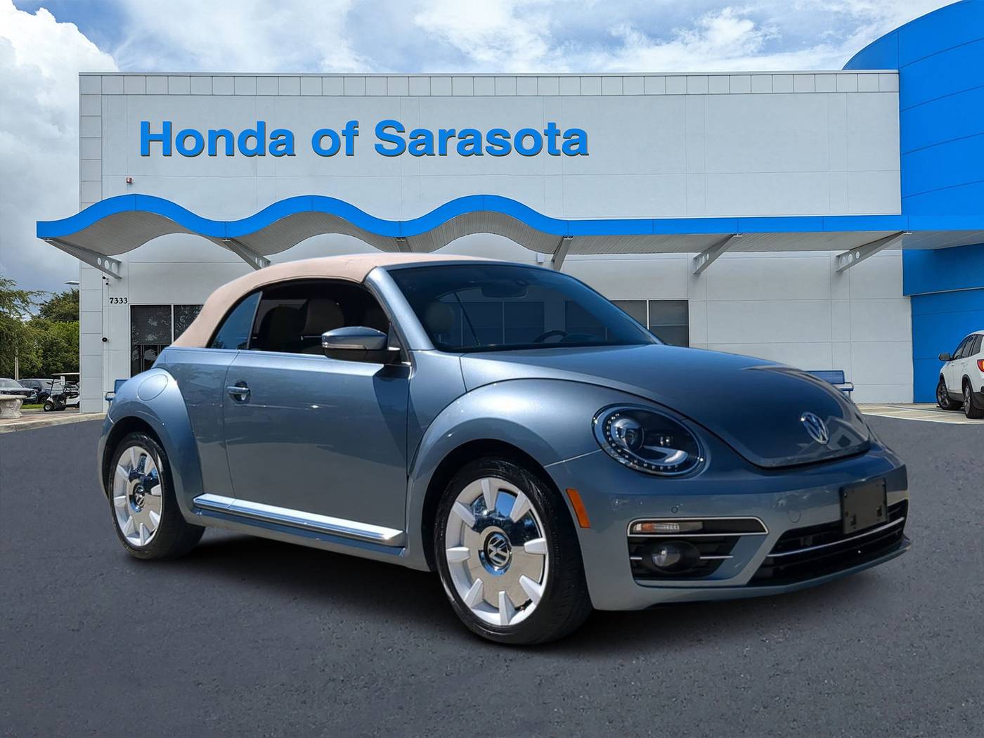 2019 Volkswagen Beetle SEL — Convertible — 59,715 mi — Sarasota, FL