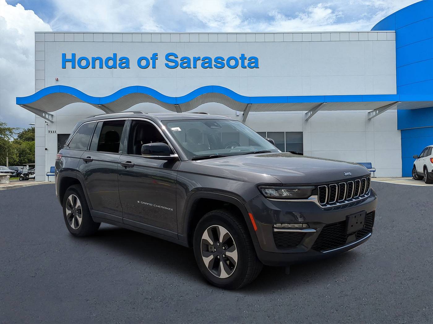 2023 Jeep Grand Cherokee 4xe — SUV — 46,697 mi — Sarasota, FL