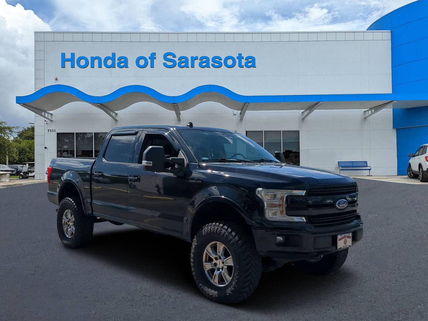 2018 Ford F-150 Lariat — Pickup Truck — 100,924 mi — Sarasota, FL