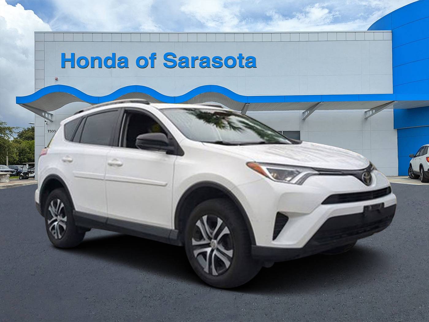 2017 Toyota RAV4 LE — SUV — 125,211 mi — Sarasota, FL