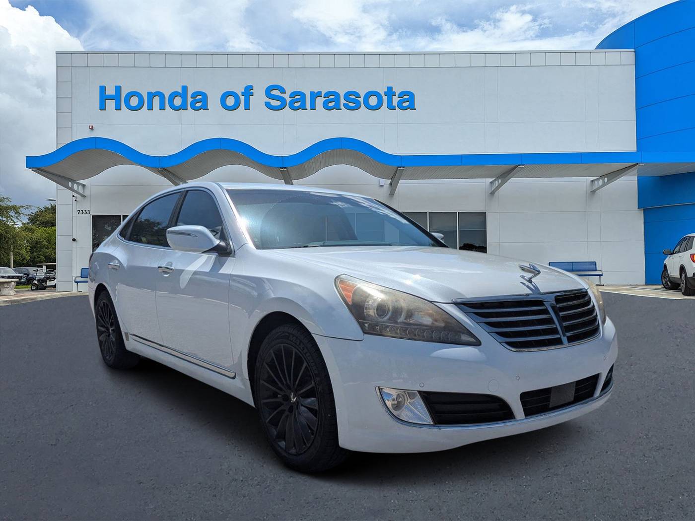 2014 Hyundai Equus Signature — Sedan — 74,647 mi — Sarasota, FL