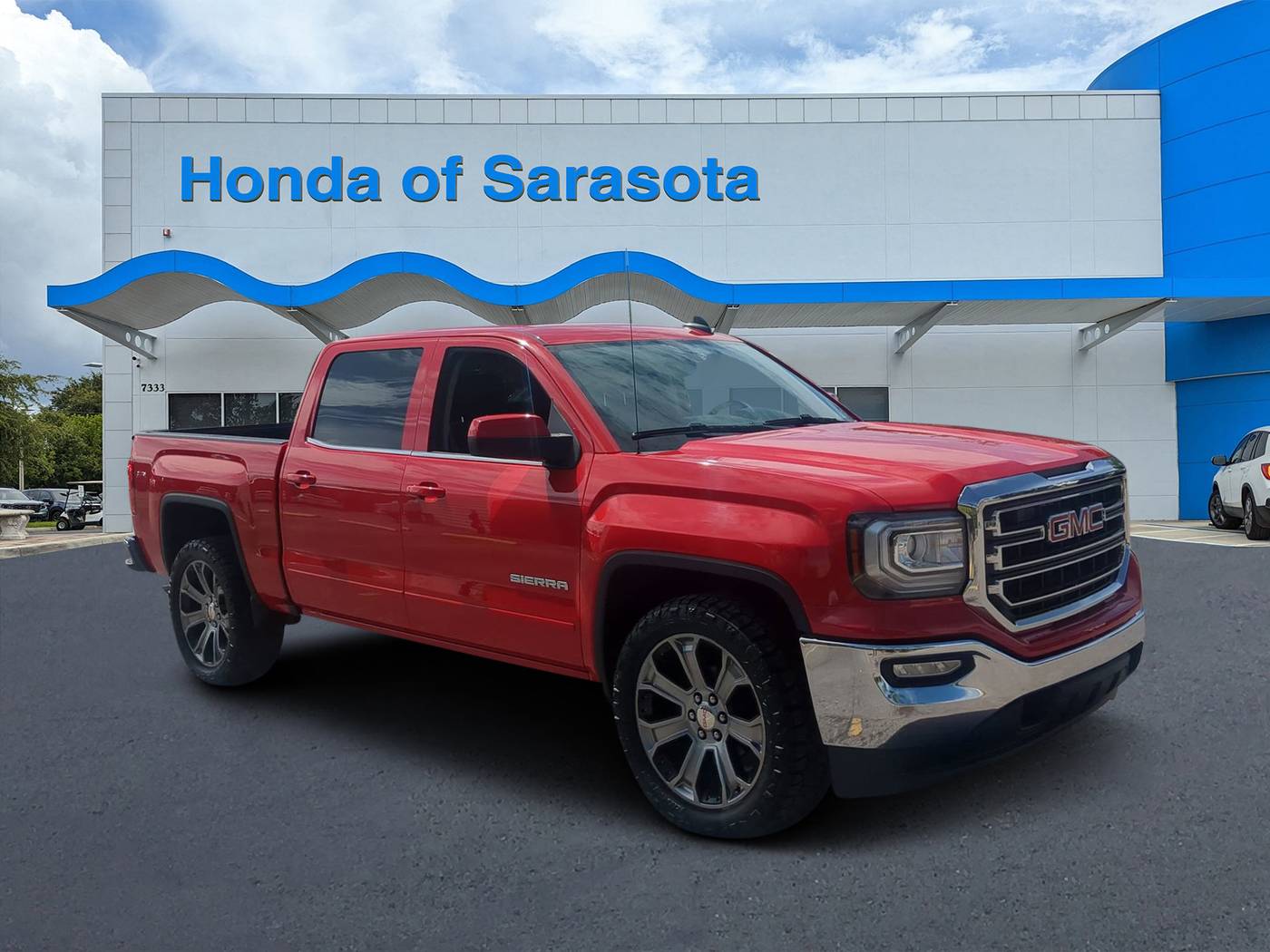 2017 GMC Sierra 1500 SLE — Pickup Truck — 100,035 mi — Sarasota, FL