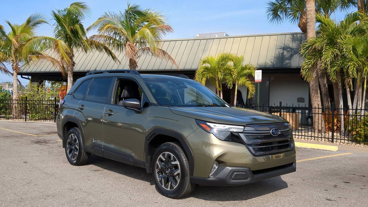 2025 Subaru Forester Premium — SUV — 2,952 mi — Sarasota, FL