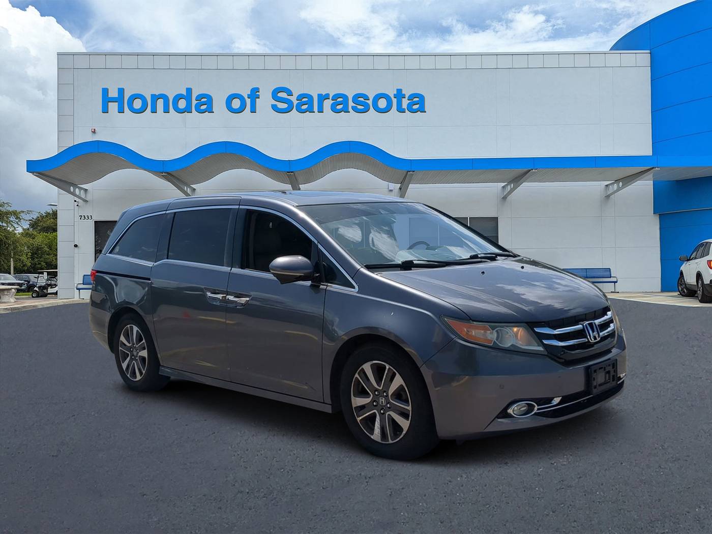 2016 Honda Odyssey Touring Elite — Minivan — 105,794 mi — Sarasota, FL