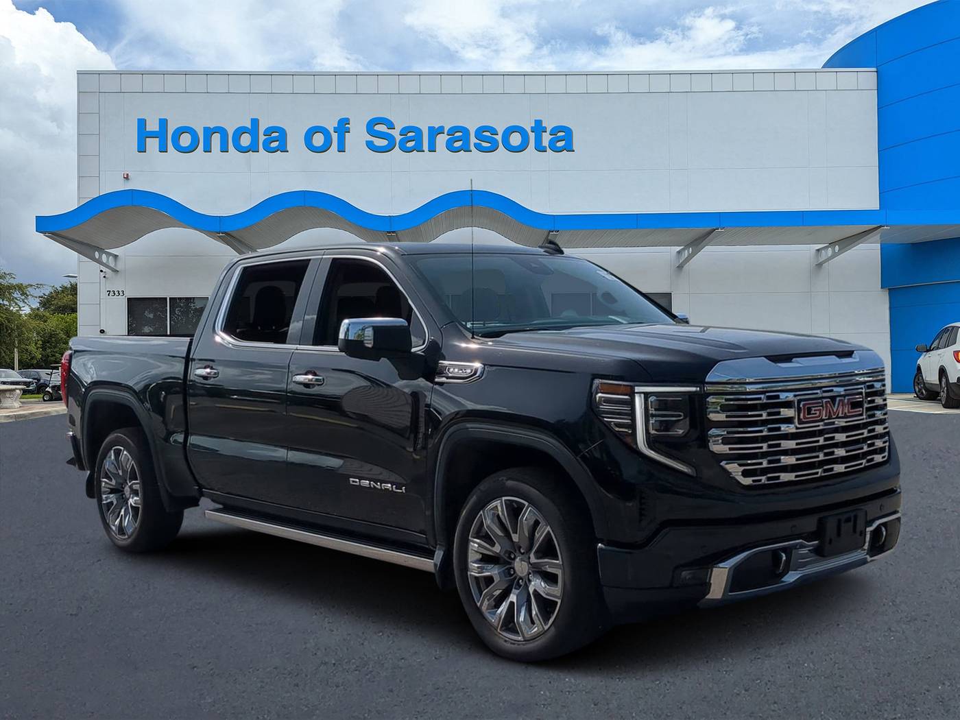 2024 GMC Sierra 1500 Denali — Pickup Truck — 20,435 mi — Sarasota, FL