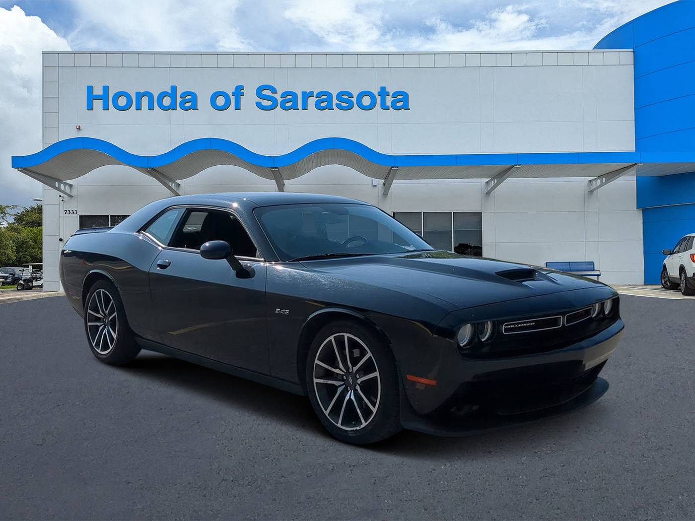 2023 Dodge Challenger R/T — Coupe — 51,800 mi — Sarasota, FL