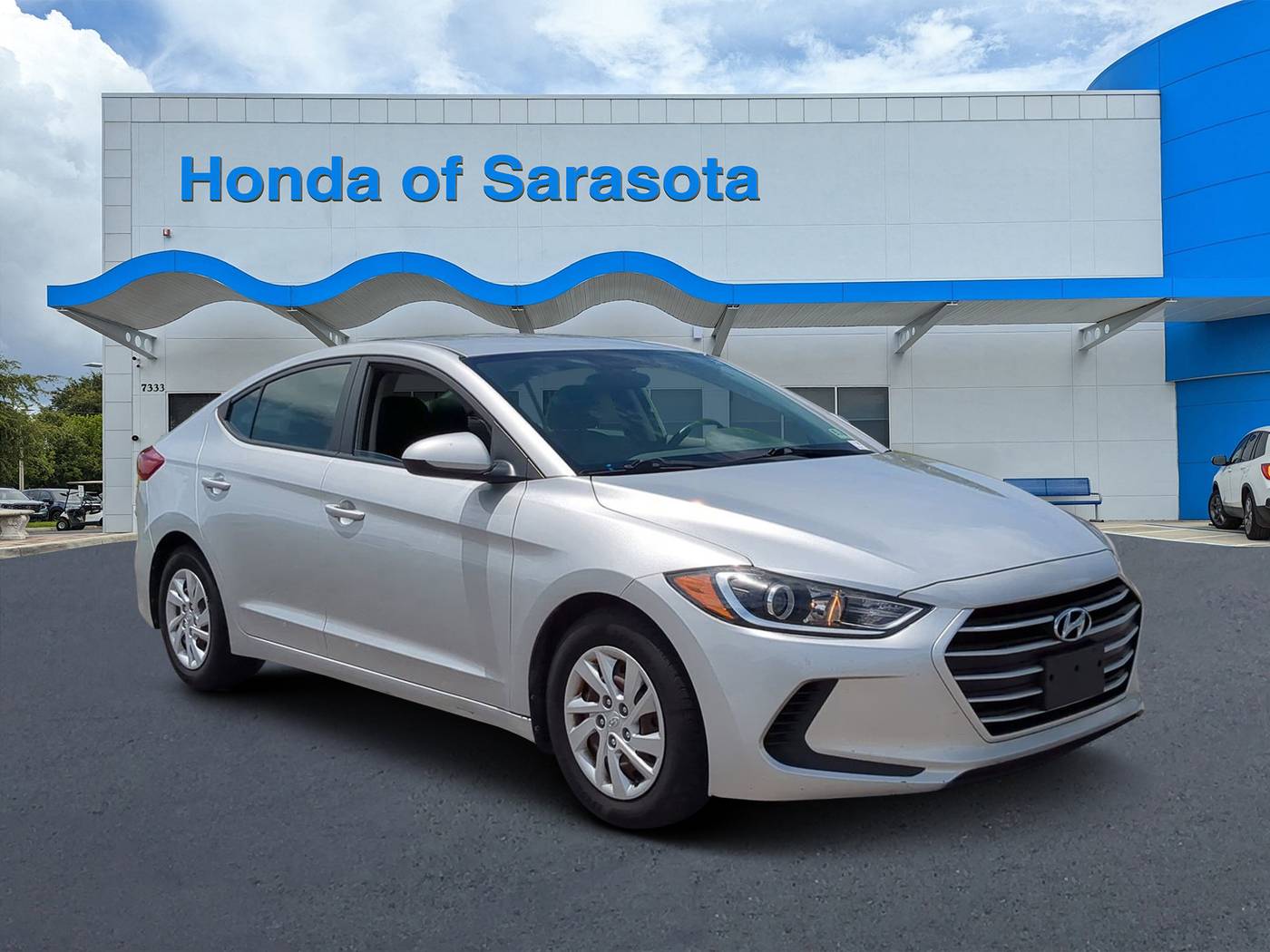 2018 Hyundai Elantra SE — Sedan — 99,176 mi — Sarasota, FL