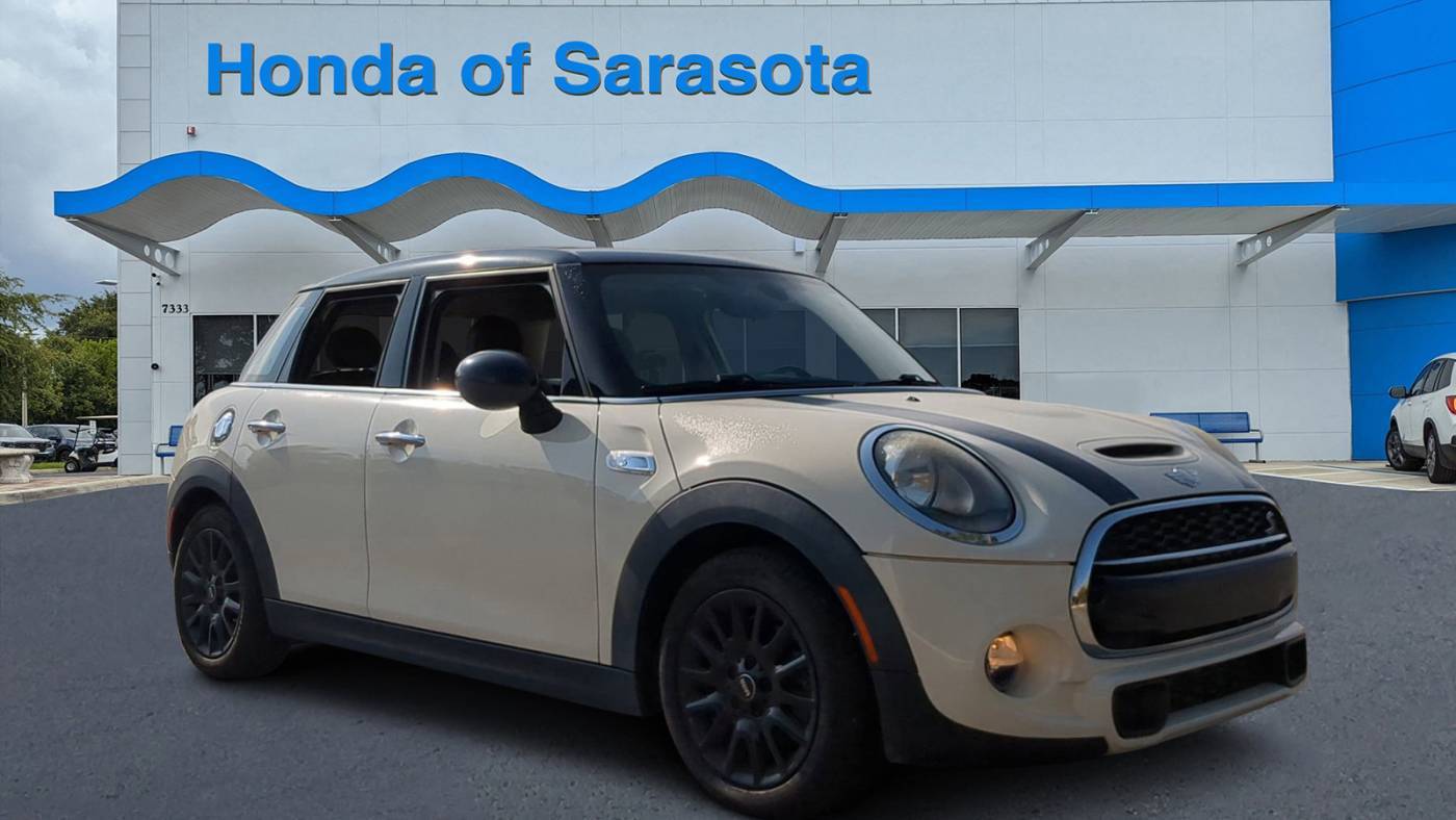 2017 MINI Hardtop Cooper S — Hatchback — 80,055 mi — Sarasota, FL