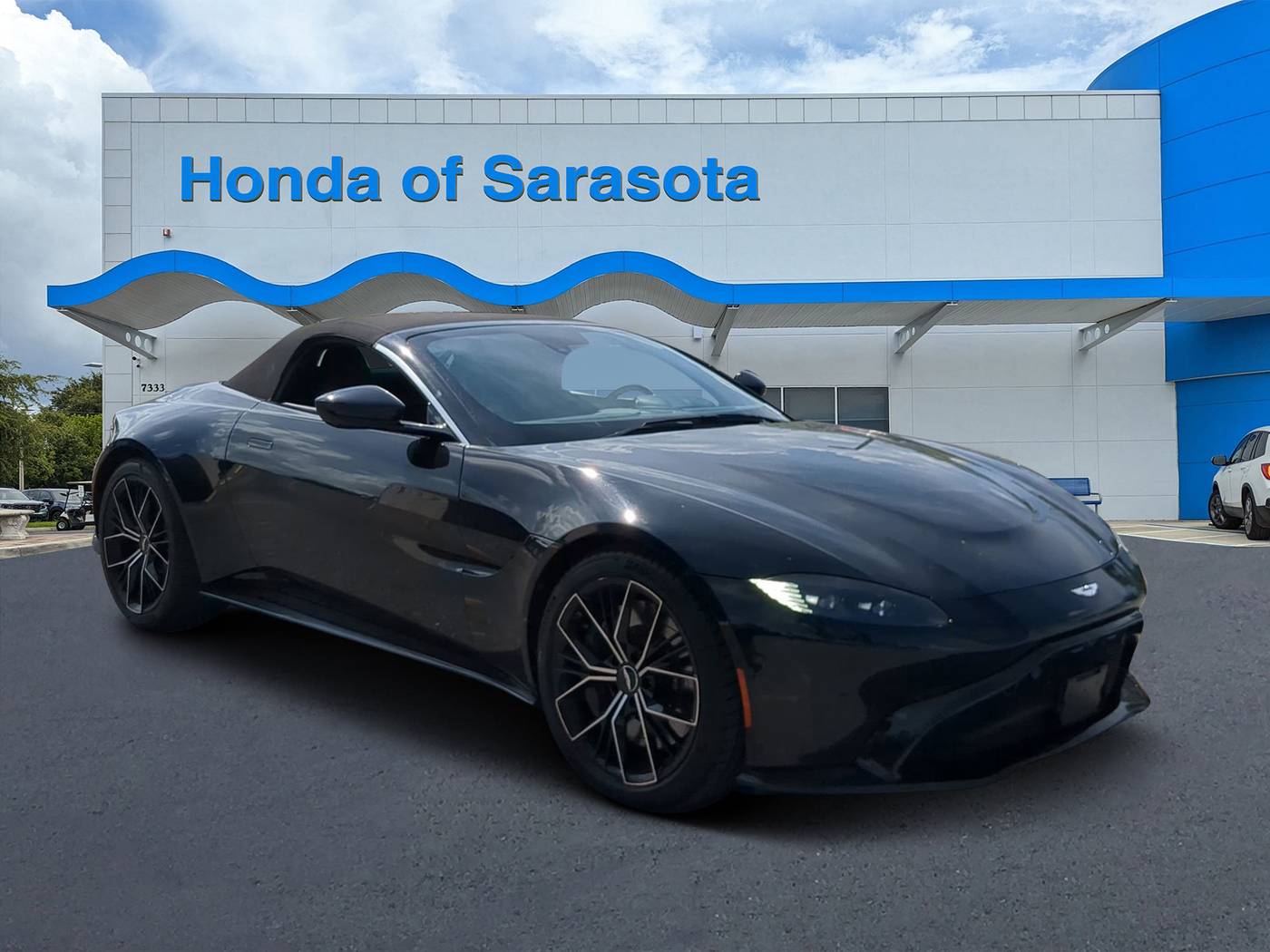 2022 Aston Martin Vantage