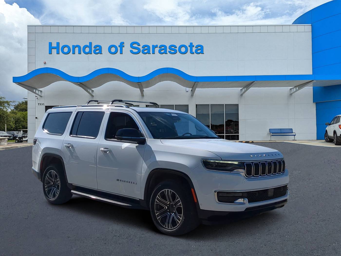 2023 Jeep Wagoneer Series I — SUV — 19,297 mi — Sarasota, FL