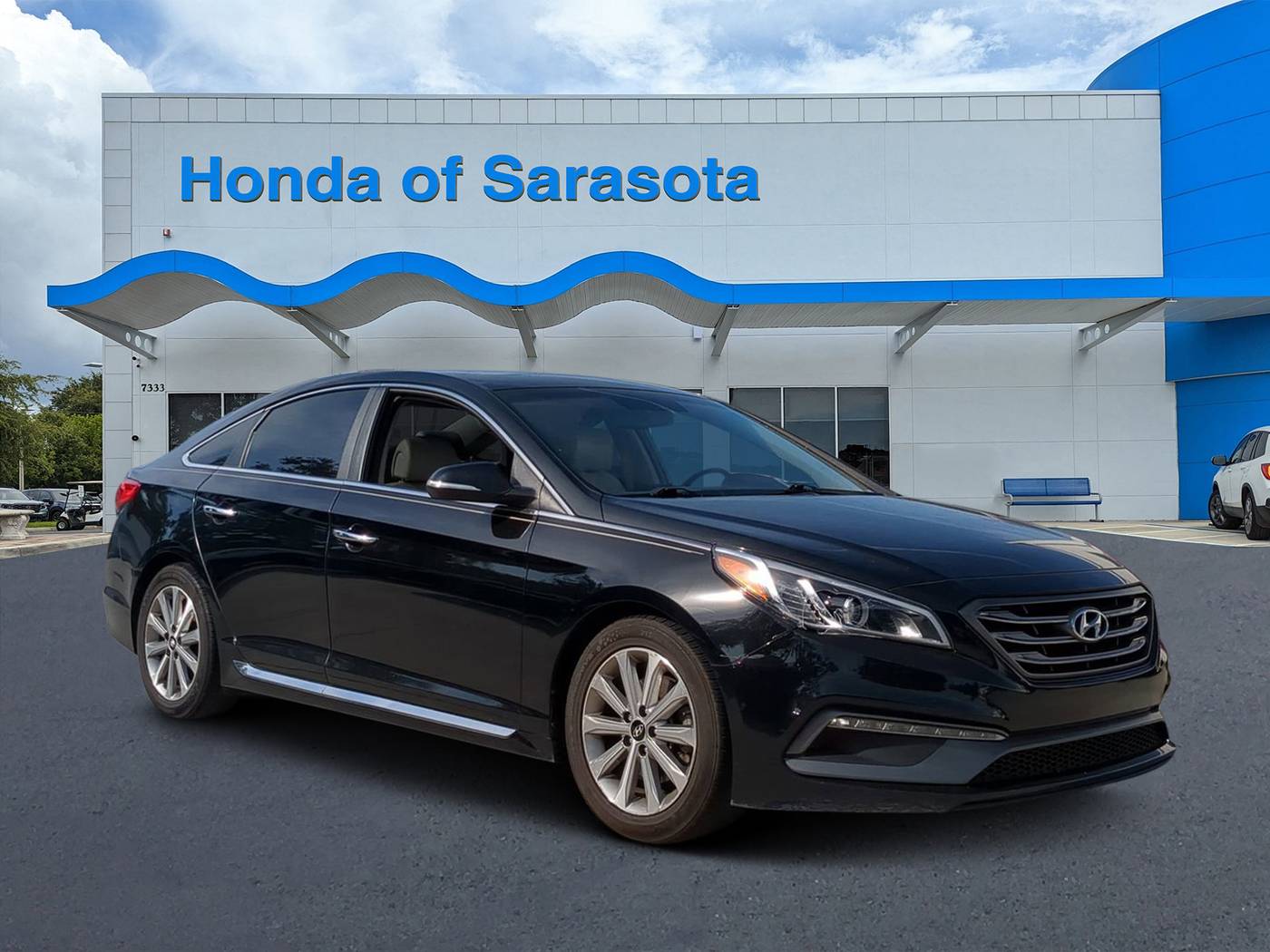 2017 Hyundai Sonata Limited — Sedan — 110,847 mi — Sarasota, FL