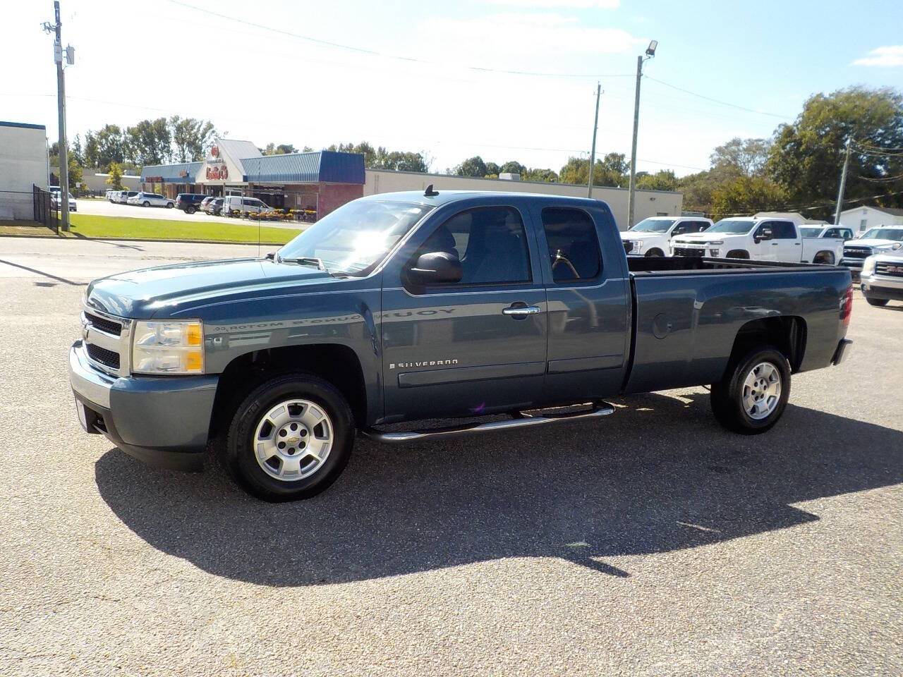 2008 Chevrolet Silverado 1500 WT — Pickup Truck — 122,106 mi — Benson, NC