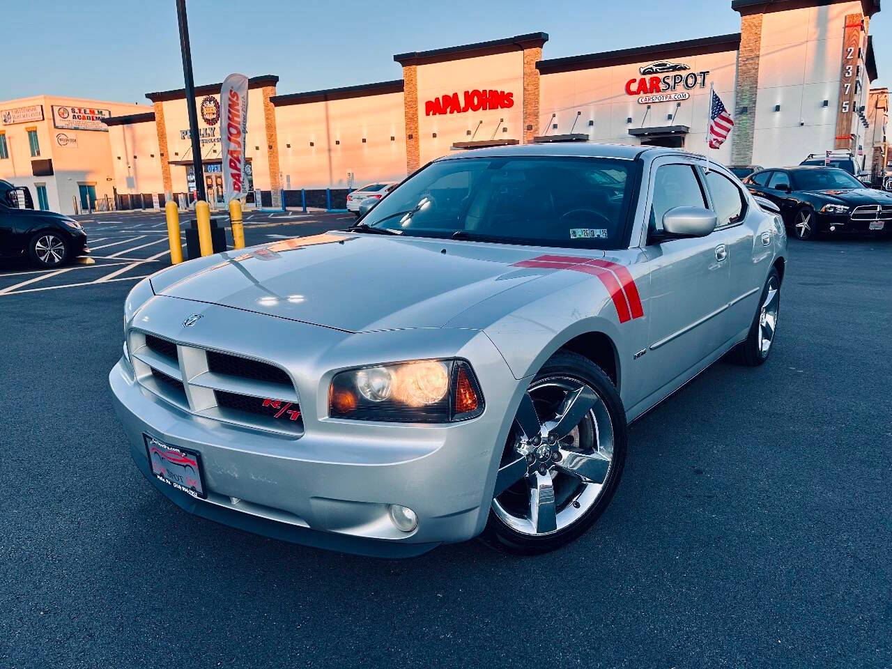 2007 Dodge Charger R/T — Sedan — 106,221 mi — Philadelphia, PA