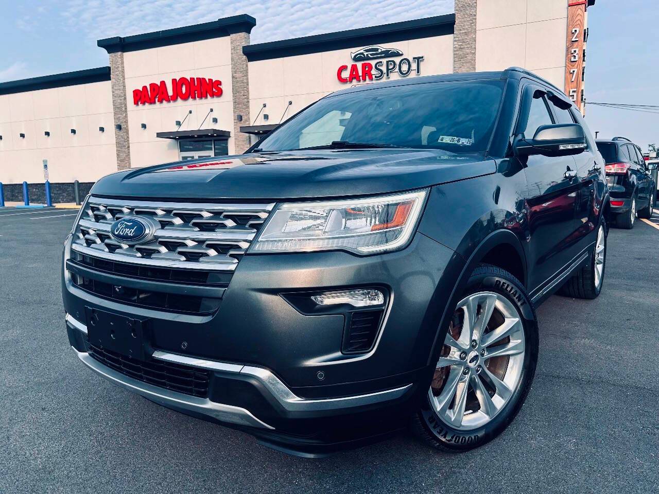 2018 Ford Explorer Limited — SUV — 103,519 mi — Philadelphia, PA