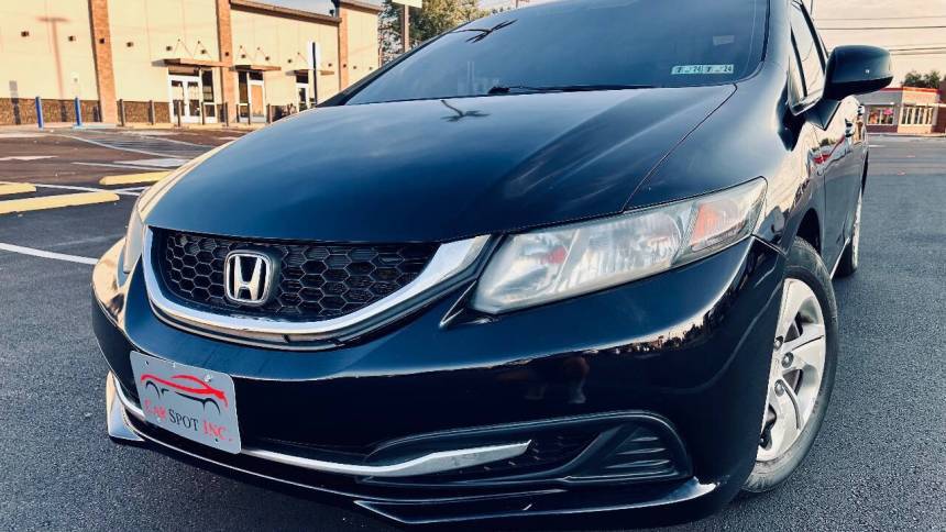 2013 Honda Civic LX — Sedan — 152,168 mi — Philadelphia, PA
