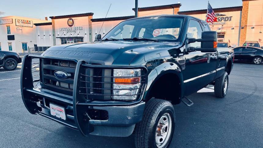 2010 Ford Super Duty F-250 Lariat — Pickup Truck — 90,446 mi — Philadelphia, PA
