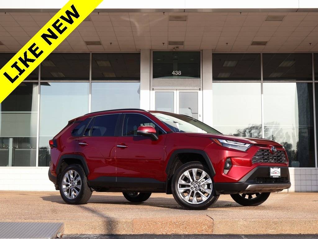 2025 Toyota RAV4 Limited — SUV — 4,318 mi — Springfield, MO