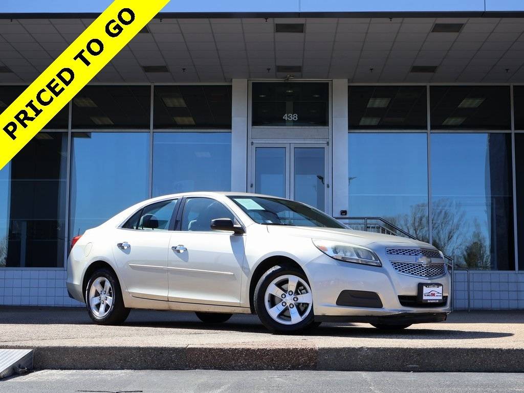 2013 Chevrolet Malibu LS — Sedan — 134,254 mi — Springfield, MO