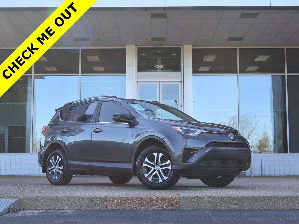 2017 Toyota RAV4 LE — SUV — 81,963 mi — Springfield, MO