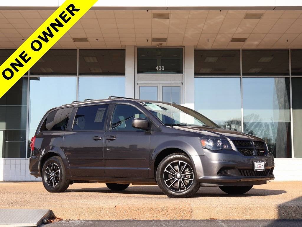 2017 Dodge Grand Caravan SE Plus — Minivan — 97,353 mi — Springfield, MO