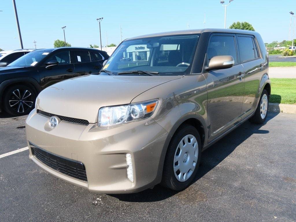 2015 Scion xB Base — Wagon — 30,363 mi — Springfield, MO