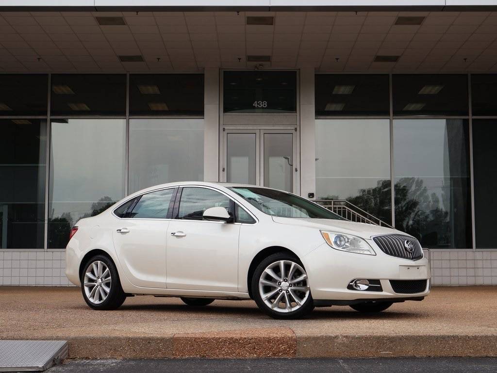 2015 Buick Verano Leather Group — Sedan — 113,979 mi — Springfield, MO