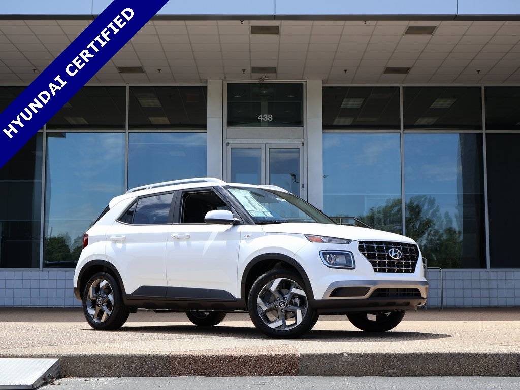 2025 Hyundai Venue SEL — SUV — 4,201 mi — Springfield, MO