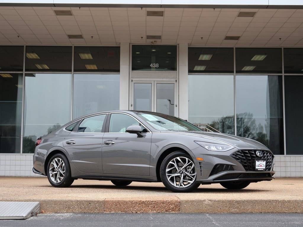 2021 Hyundai Sonata SEL — Sedan — 64,397 mi — Springfield, MO