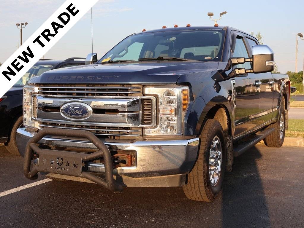 2018 Ford Super Duty F-250 XL — Pickup Truck — 75,053 mi — Springfield, MO