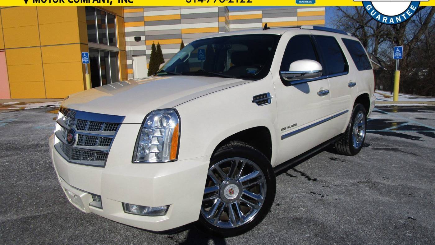 2013 Cadillac Escalade Platinum Edition — SUV — 115,929 mi — St. Louis, MO