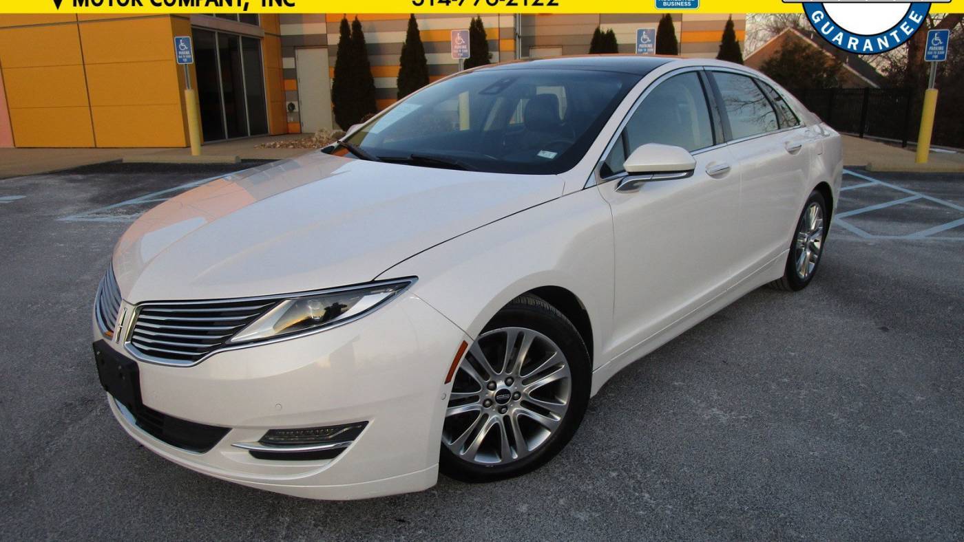 2016 Lincoln MKZ AWD — Sedan — 94,000 mi — St. Louis, MO