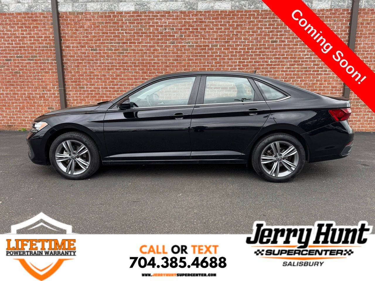 2024 Volkswagen Jetta SE — Sedan — 21,611 mi — Salisbury, NC
