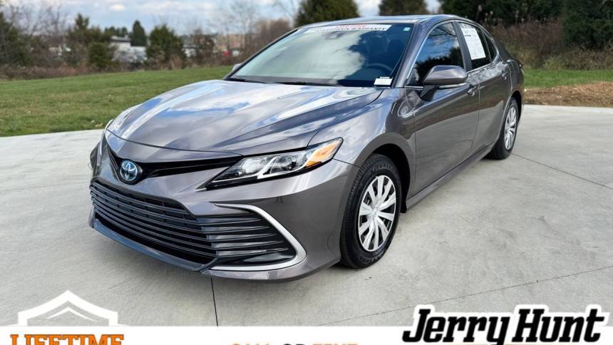 2024 Toyota Camry Hybrid LE — Sedan — 10,681 mi — Salisbury, NC