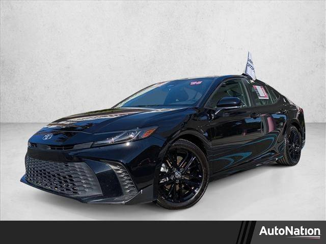 2025 Toyota Camry Hybrid SE — Sedan — 35,847 mi — Charleston, SC