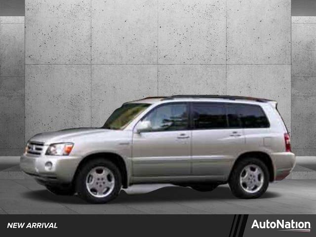 2004 Toyota Highlander Base V6 — SUV — 211,251 mi — Charleston, SC