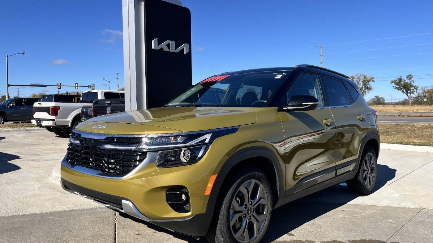 2024 Kia Seltos S — SUV — 7,599 mi — Manhattan, KS