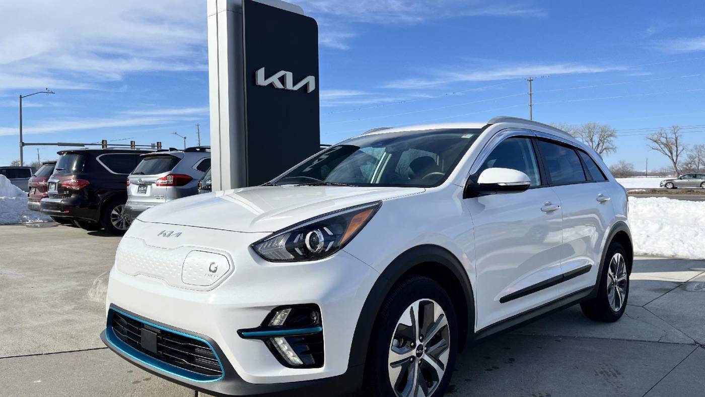 2022 Kia Niro EV EX — SUV — 10,258 mi — Manhattan, KS