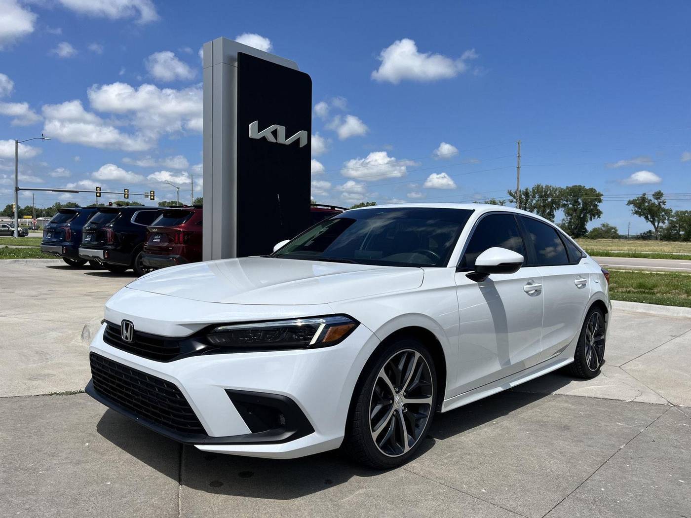 2024 Honda Civic Touring — Sedan — 20,076 mi — Manhattan, KS