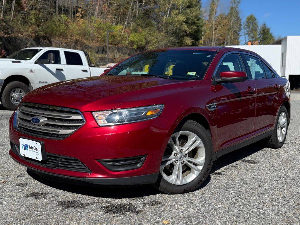 2016 Ford Taurus SEL — Sedan — 108,600 mi — Montpelier, VT