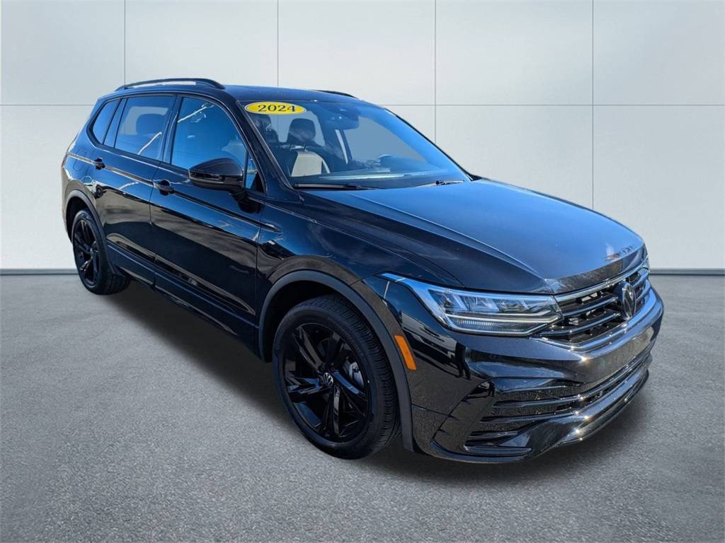 2024 Volkswagen Tiguan SE R-Line Black — SUV — 18,362 mi — Pittsfield, MA