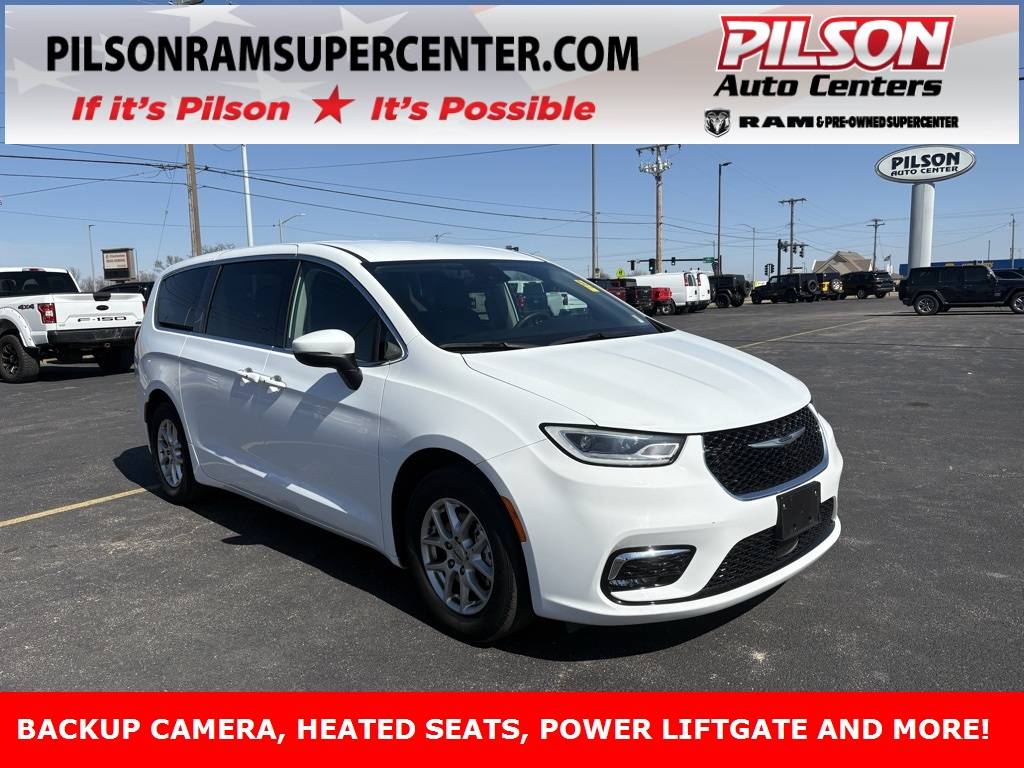 2023 Chrysler Pacifica Touring L — Minivan — 64,528 mi — Charleston, IL