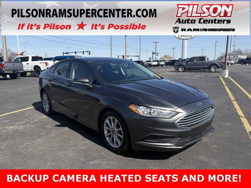 2017 Ford Fusion SE — Sedan — 82,167 mi — Charleston, IL