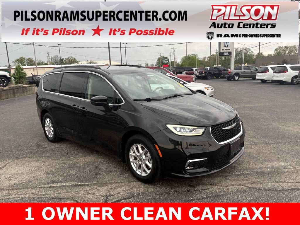 2022 Chrysler Pacifica Touring L — Minivan — 68,270 mi — Charleston, IL